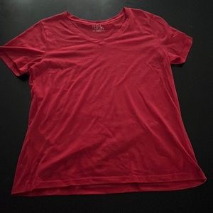 Time And Tru V-Neck Tee, Size Medium, Color Red